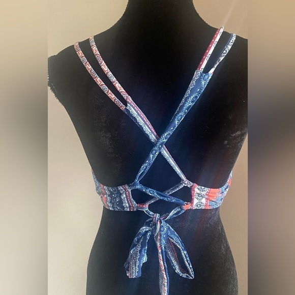 Cupshe Bandana style print bikini set sz M - Picture 6 of 11